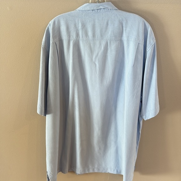 Tommy Bahama original fit light Blue SILK camp shirt button down short sleeve XL - Picture 8 of 12